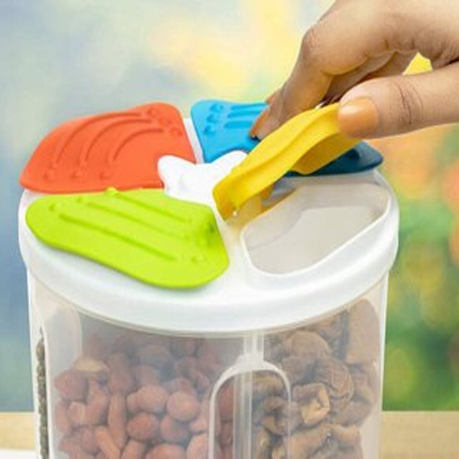 2822 4 Section Storage containers airtight Transparent Food Plastic Storage Container DeoDap 2822 4 Section Storage containers airtight Transparent Food Plastic Storage Container DeoDap
